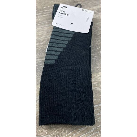 Nike Outdoor Cushioned Wool Blend Socks Black Men's Size Large 8-12 DQ6450-010 2 - Picture 1 of 5